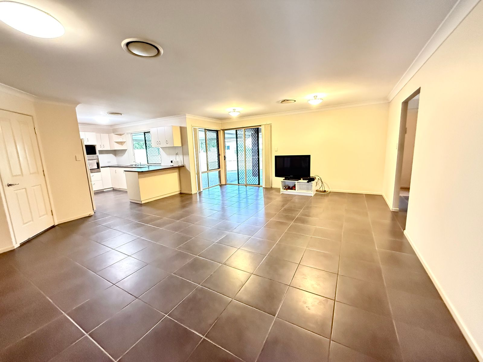 8 Davidson Court, Chinchilla QLD 4413, Chinchilla - Thumbnail 7