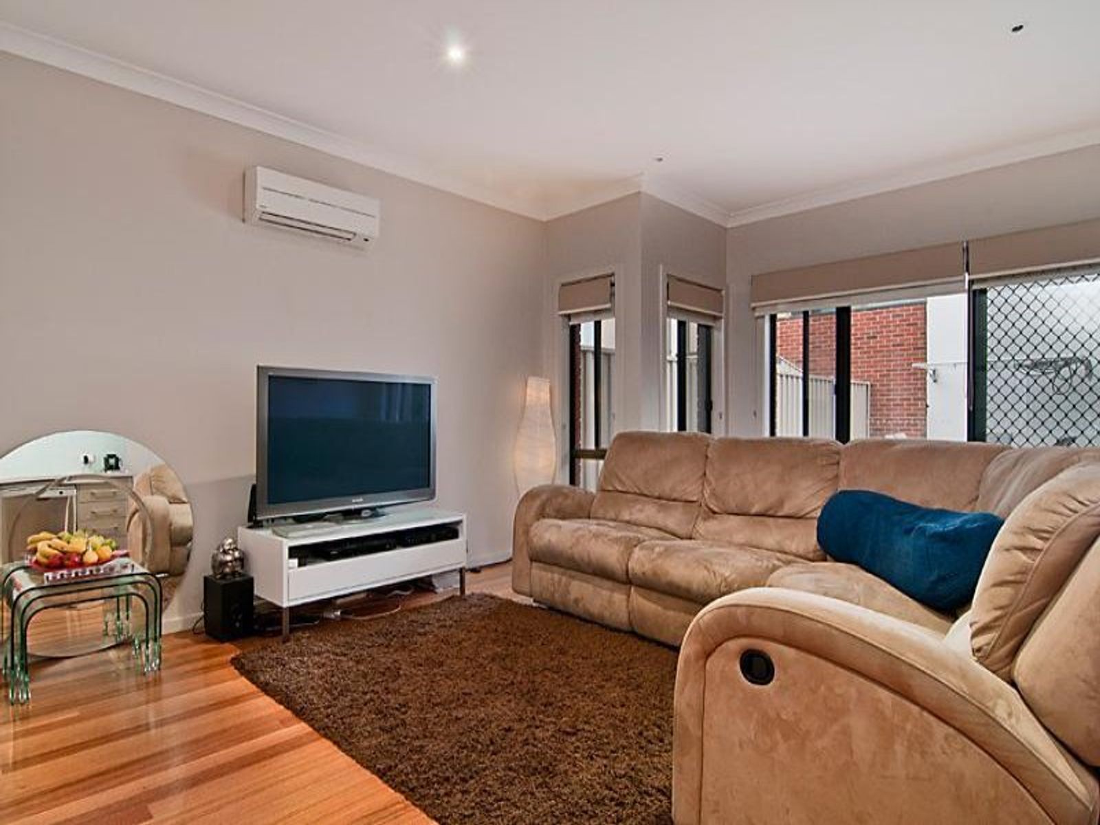 36 Newton Street, Kensington - Thumbnail 2
