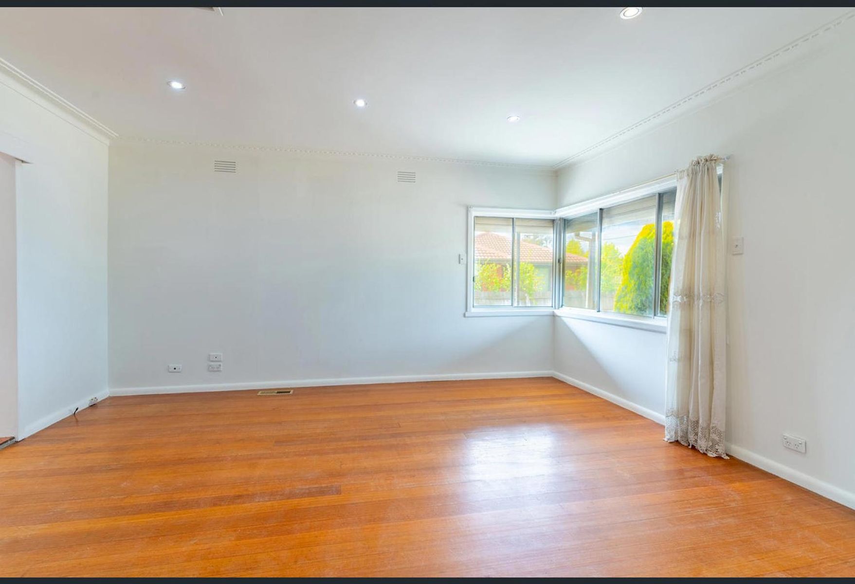 6 Riches  Street, Dallas VIC 3047, Dallas - Thumbnail 4