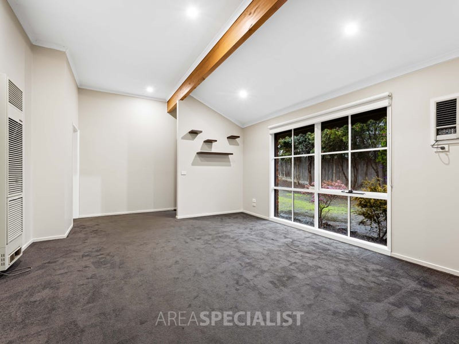 39 Willow Drive, Hampton Park, VIC 3976, Hampton Park - Thumbnail 4