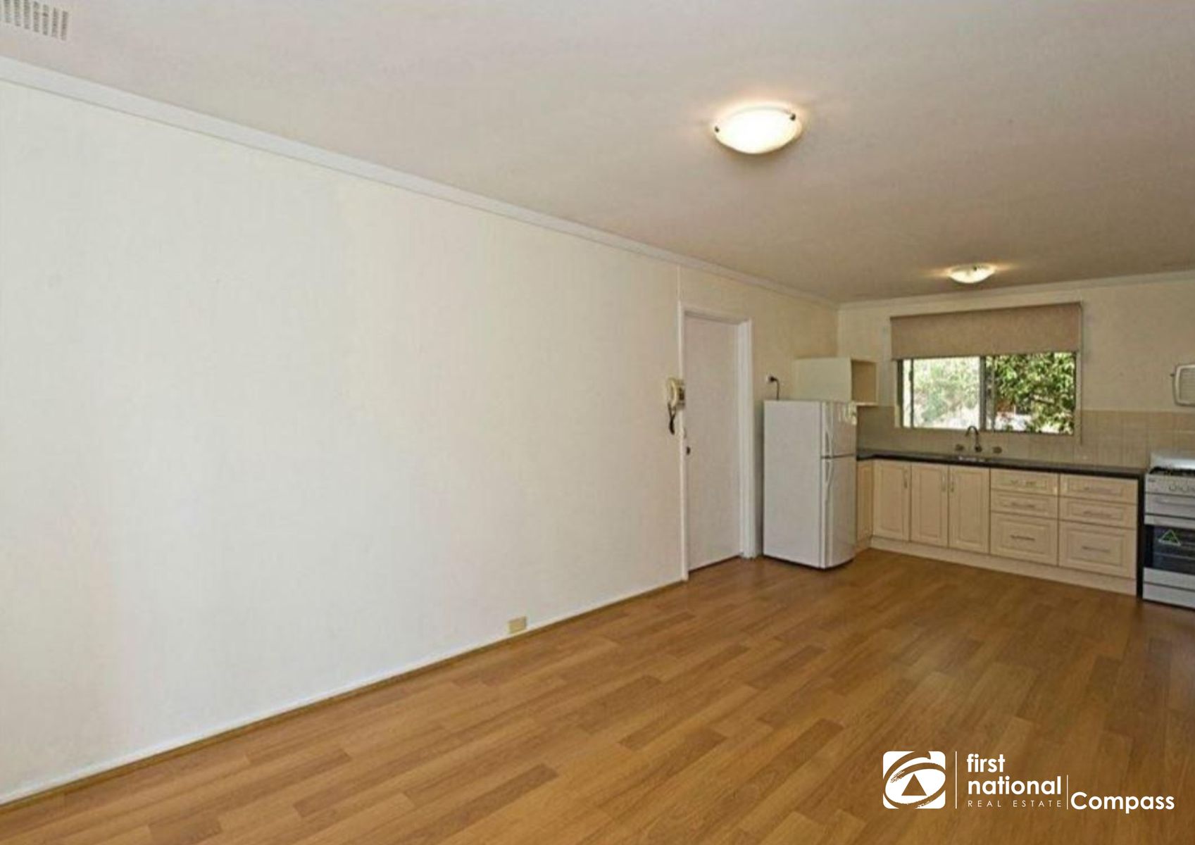 6/135 Hubert Street, East Victoria Park WA 6101, East Victoria Park - Thumbnail 2