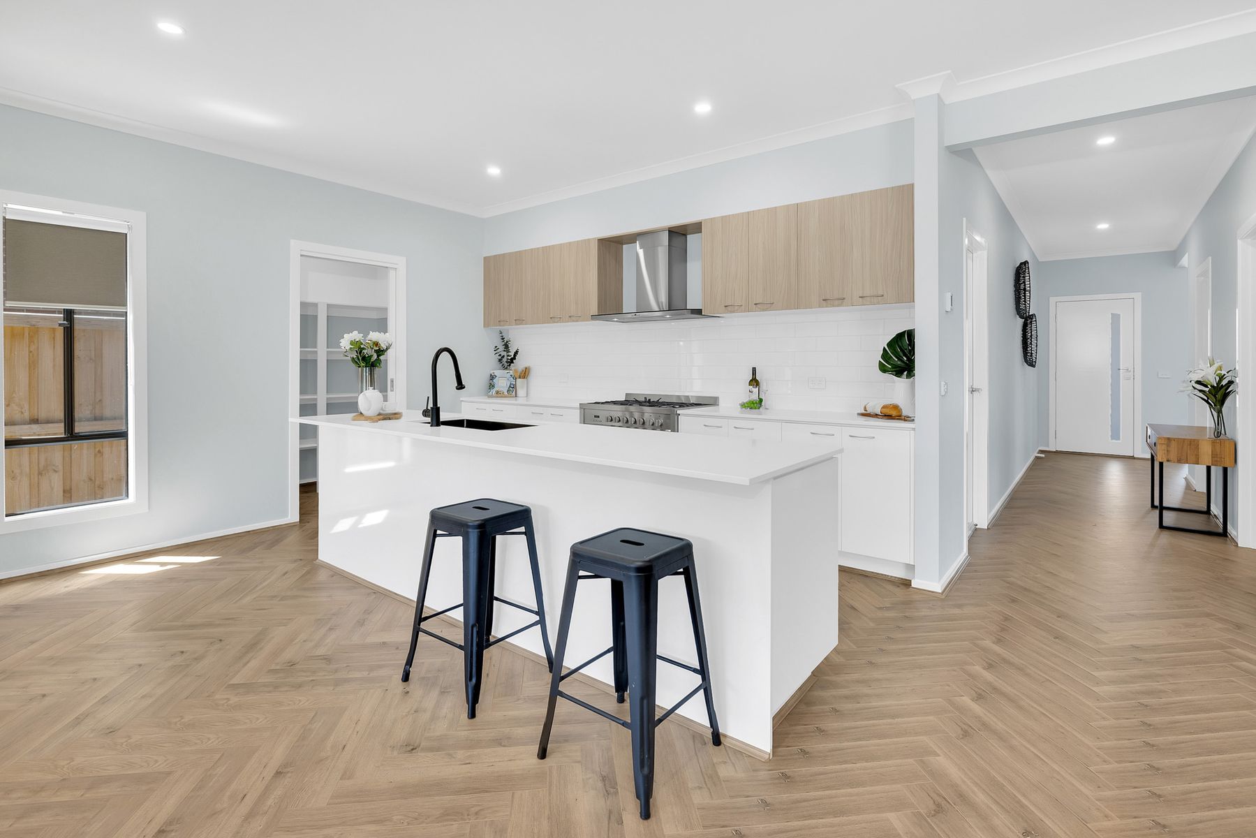 17 Arkaba Way, Werribee, VIC 3030, Werribee - Thumbnail 3