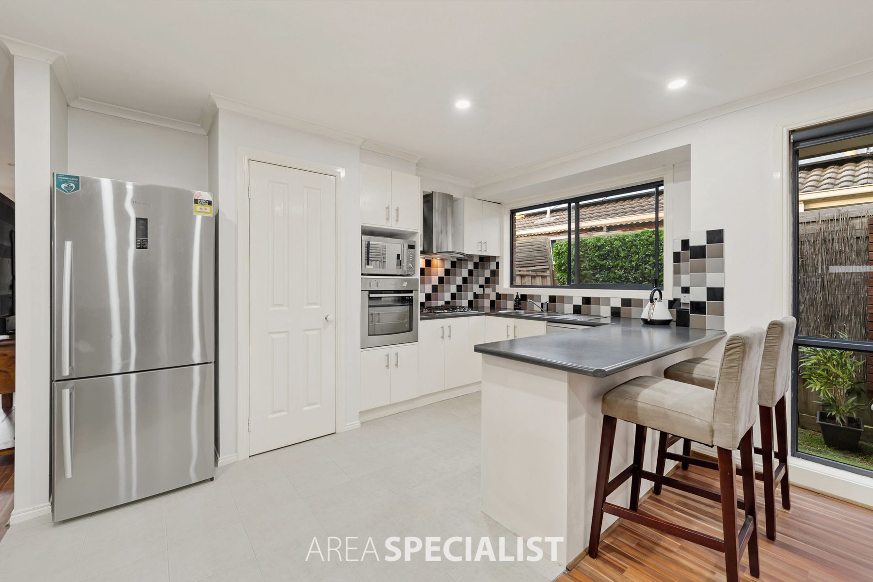 5 Nyarrin Place, Cranbourne West, VIC 3977, Cranbourne West - Thumbnail 8