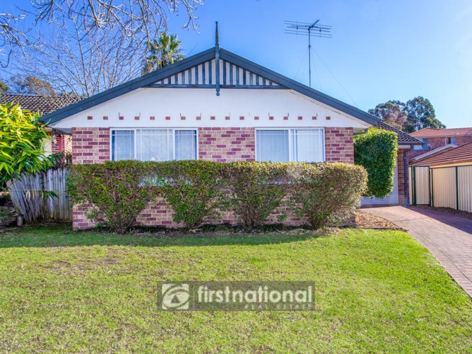 9 Dillwynia Drive, Glenmore Park NSW 2745