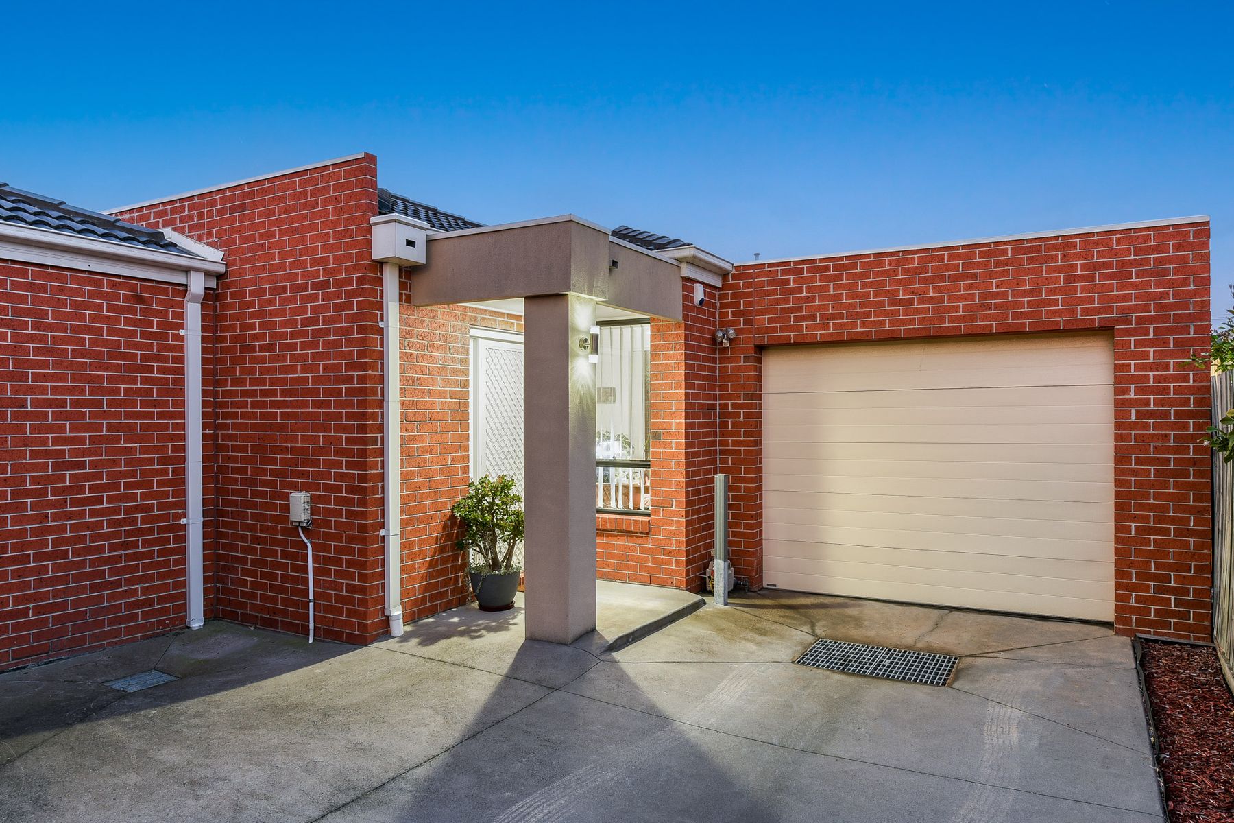 4/27 Arena Square, Noble Park, VIC 3174, Noble Park - Thumbnail 2