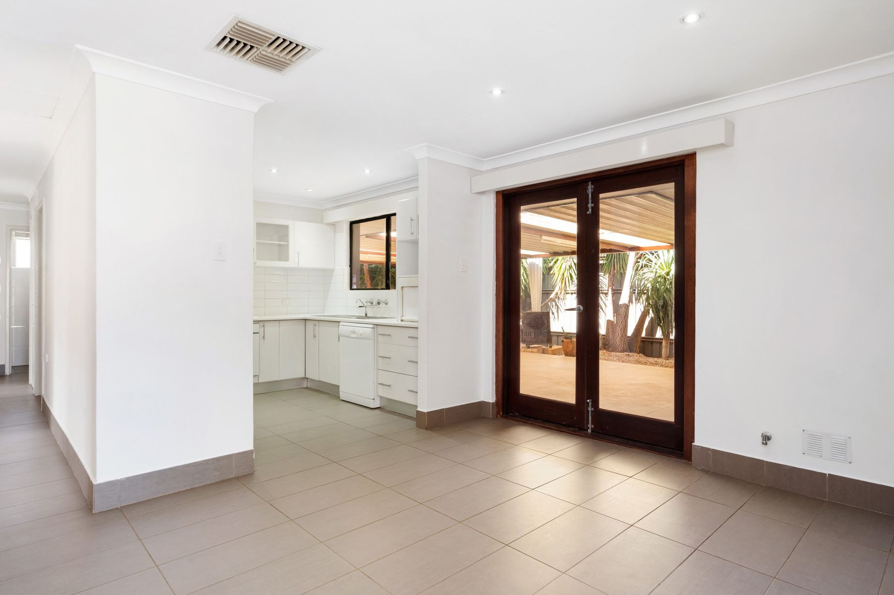 47 O'Connor Way, West Lamington WA 6430, West Lamington - Thumbnail 4