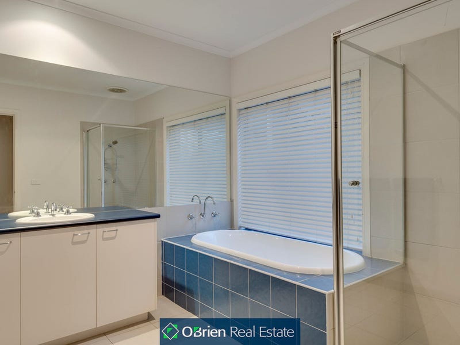 23 Riviera Drive, Berwick, VIC 3806, Berwick - Thumbnail 8