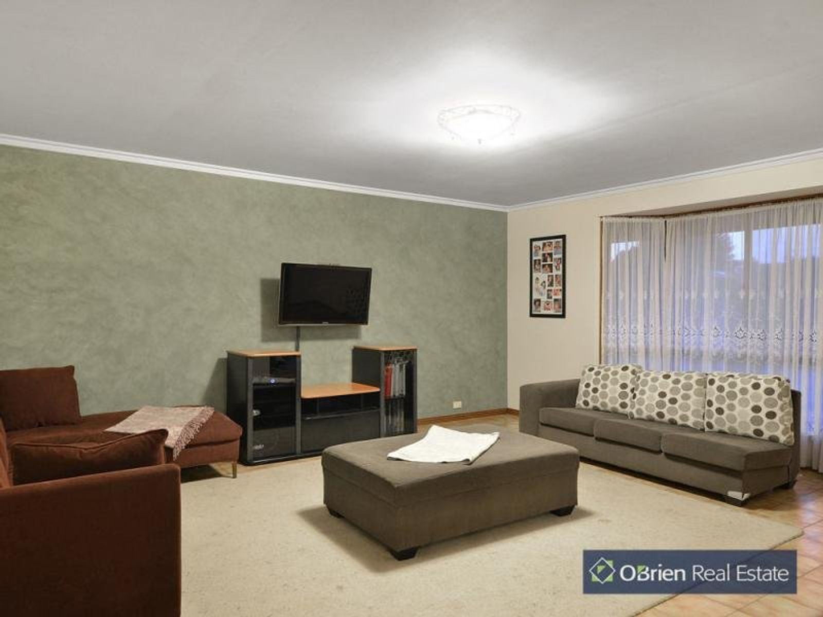 28 Granton Avenue, Endeavour Hills, VIC 3802, Endeavour Hills - Thumbnail 3