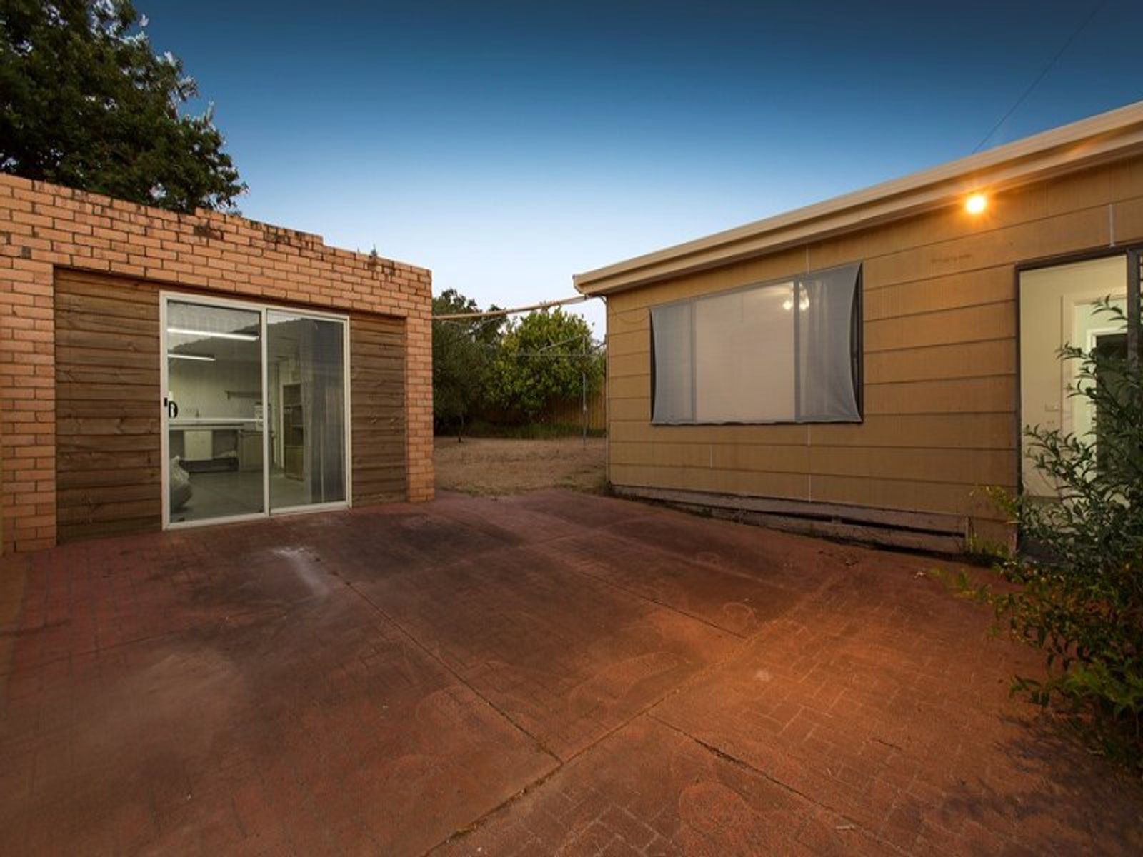 9 Elmhurst Street, Noble Park North, VIC 3174, Noble Park North - Thumbnail 2