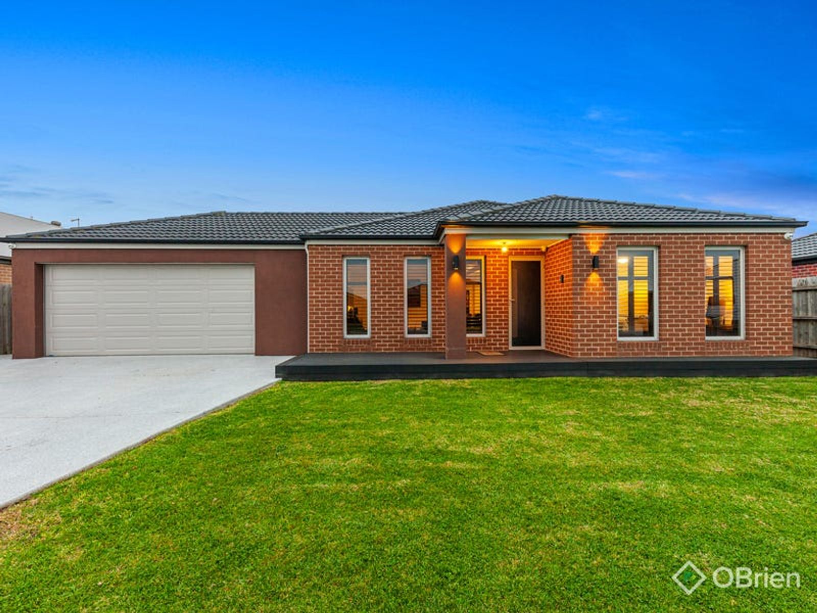 13 Diamond Drive, Koo Wee Rup, VIC 3981, Koo Wee Rup - Thumbnail 2