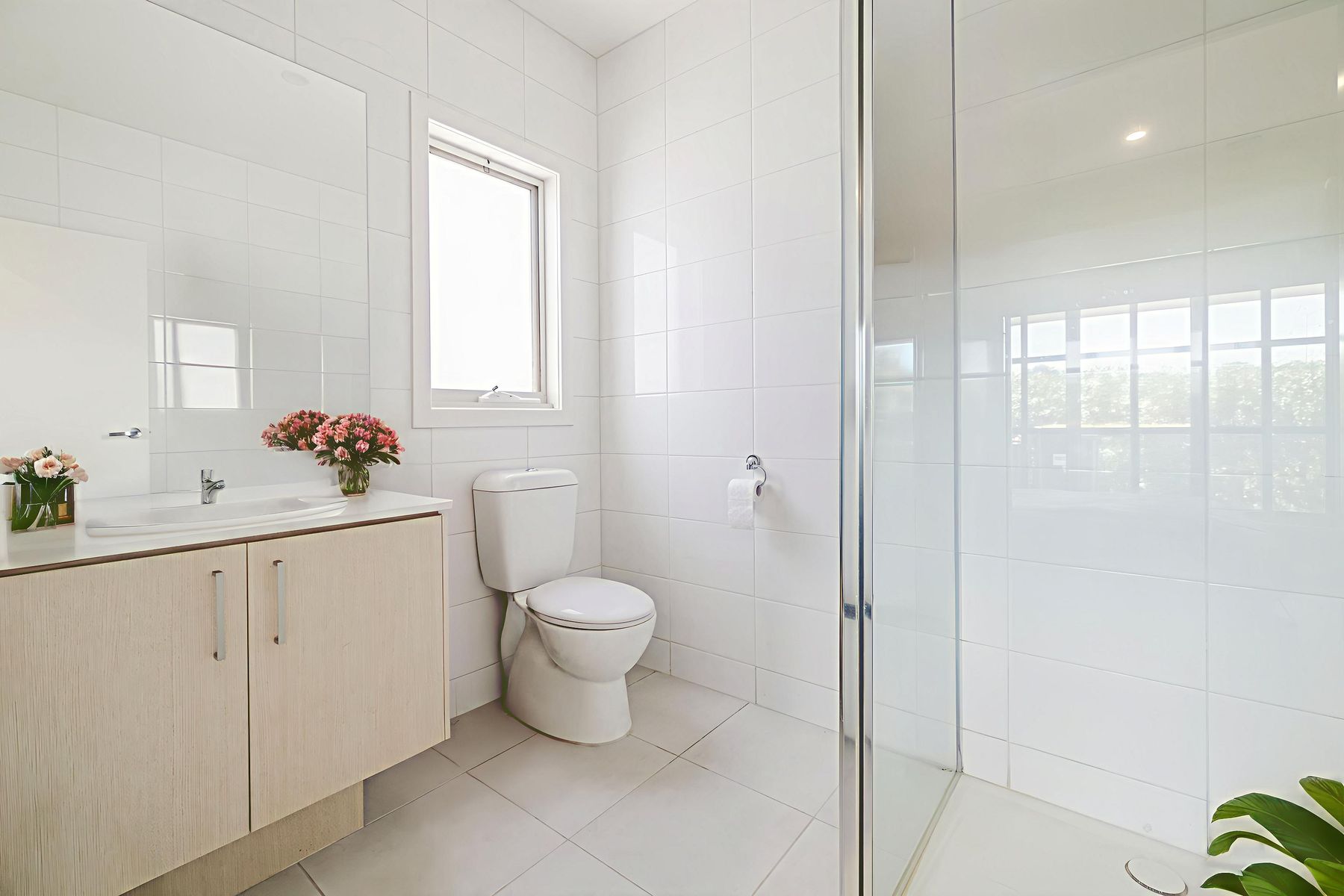 37 MITIAMO STREET, Eynesbury VIC 3338, Eynesbury - Thumbnail 3
