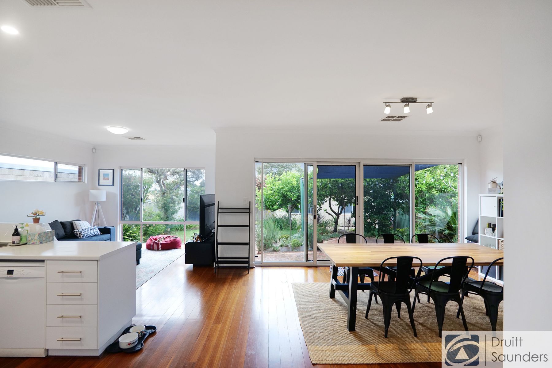 11 Diana Street, Innaloo WA 6018, Innaloo - Thumbnail 5