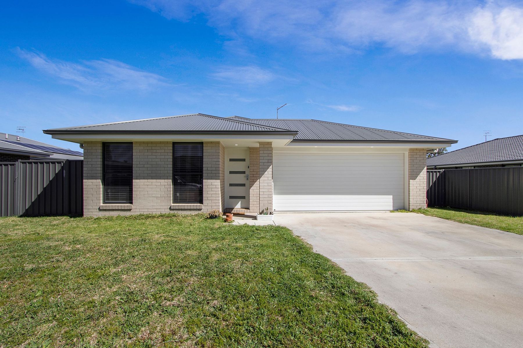 15 Yeomans Road, Armidale NSW 2350