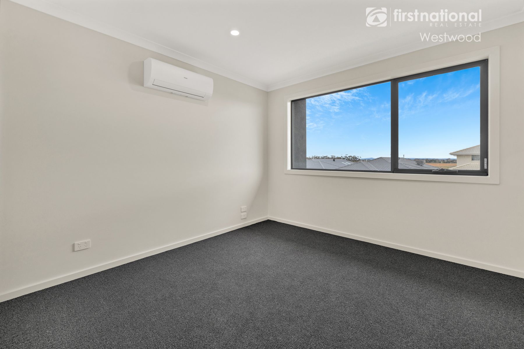 22 Woolspinner Crescent, Wyndham Vale VIC 3024, Wyndham Vale - Thumbnail 4