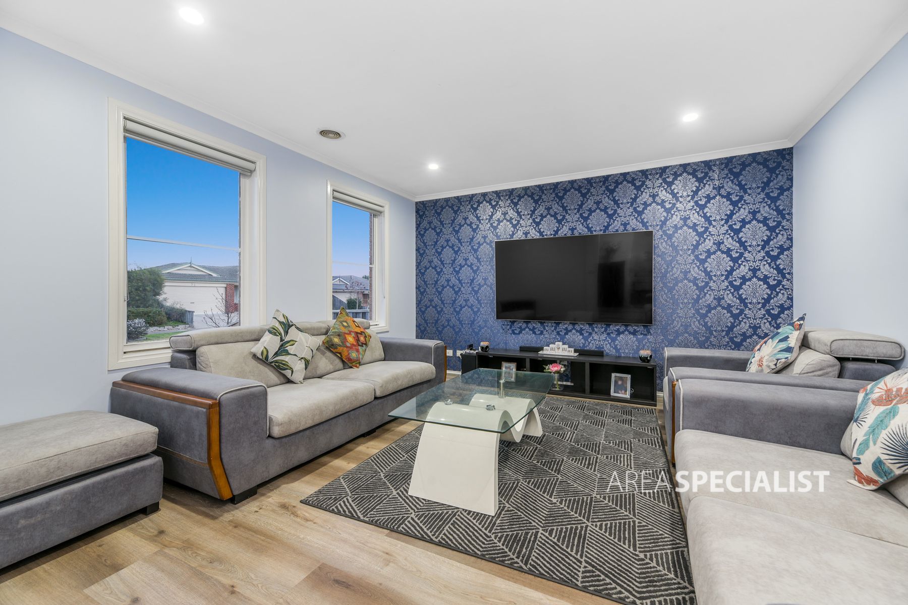 41 Honey Myrtle Way, Cranbourne, VIC 3977, Cranbourne - Thumbnail 2