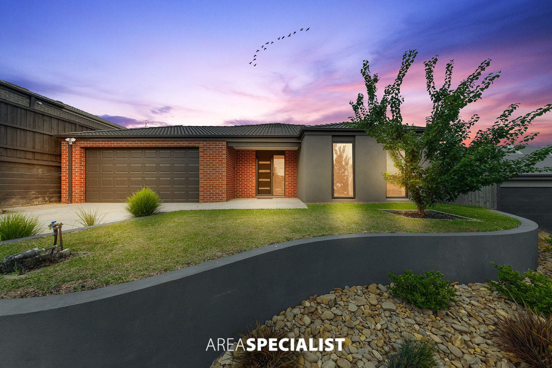 14 Summit Drive, Pakenham, VIC 3810, Pakenham - Thumbnail 2