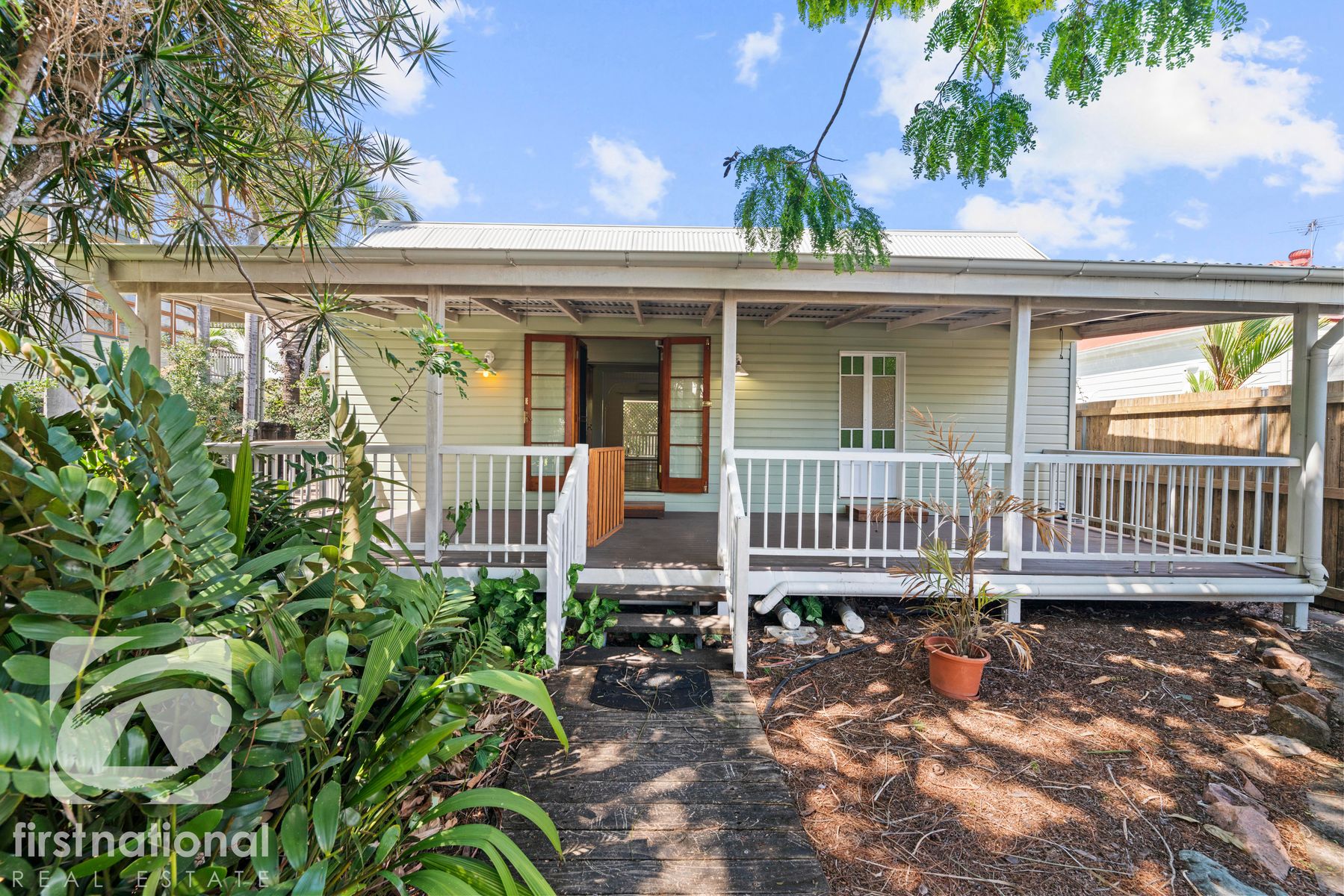 29 Sixth Street, South Townsville QLD 4810, South Townsville - Thumbnail 2