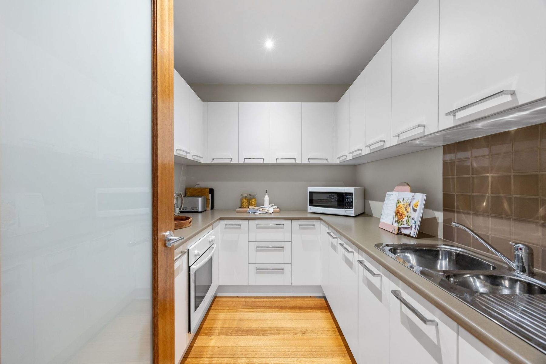 6 Norris Road, Rowville, VIC 3178, Rowville - Thumbnail 6