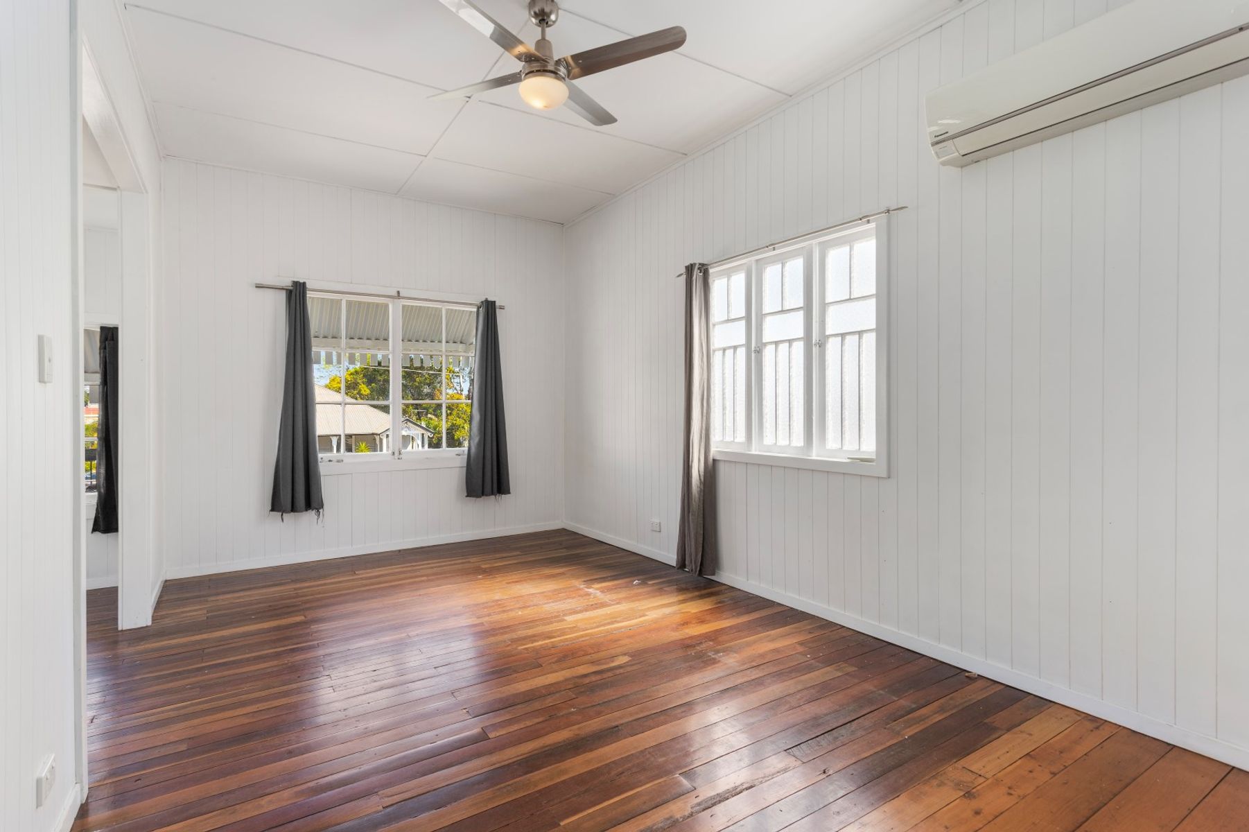 22 Thorn Street, Ipswich, QLD 4305, Ipswich - Thumbnail 3