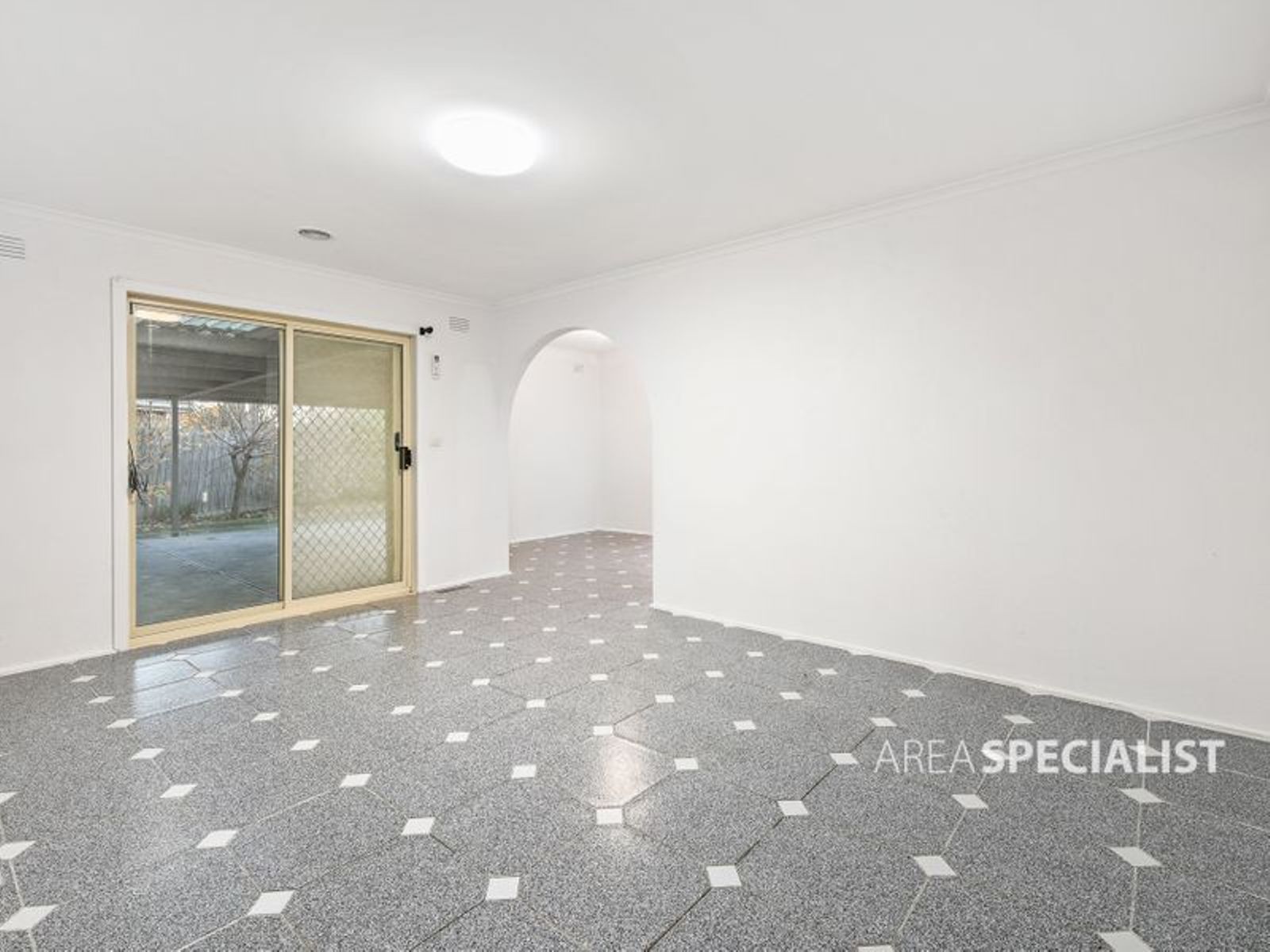 14 Aurora Court, Springvale South, VIC 3172, Springvale South - Thumbnail 4