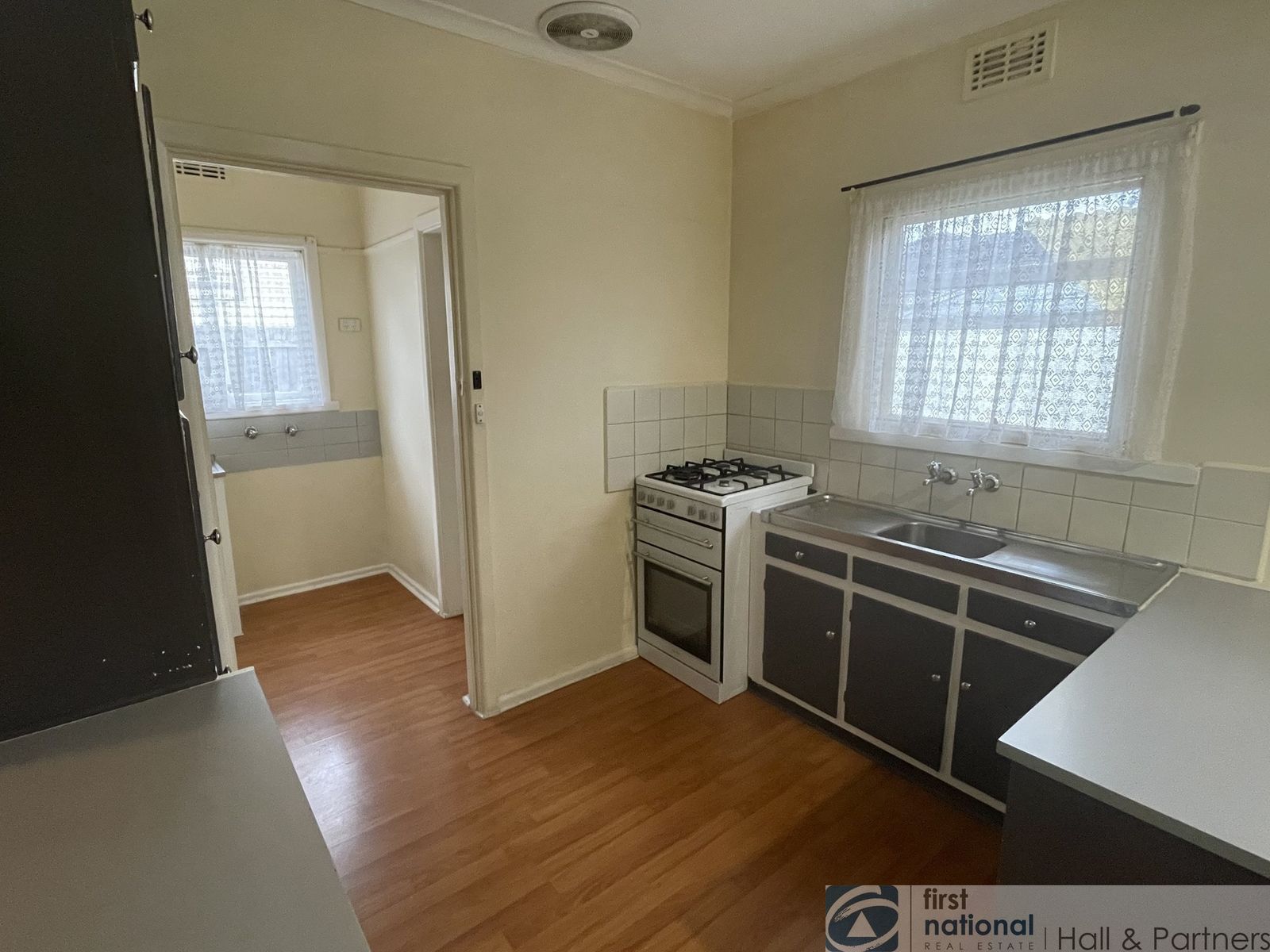 43 Mollison Street, Dandenong North VIC 3175, Dandenong North - Thumbnail 3