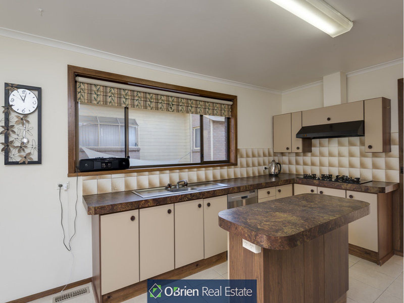 17 Harvey Place, Endeavour Hills, VIC 3802, Endeavour Hills - Thumbnail 3