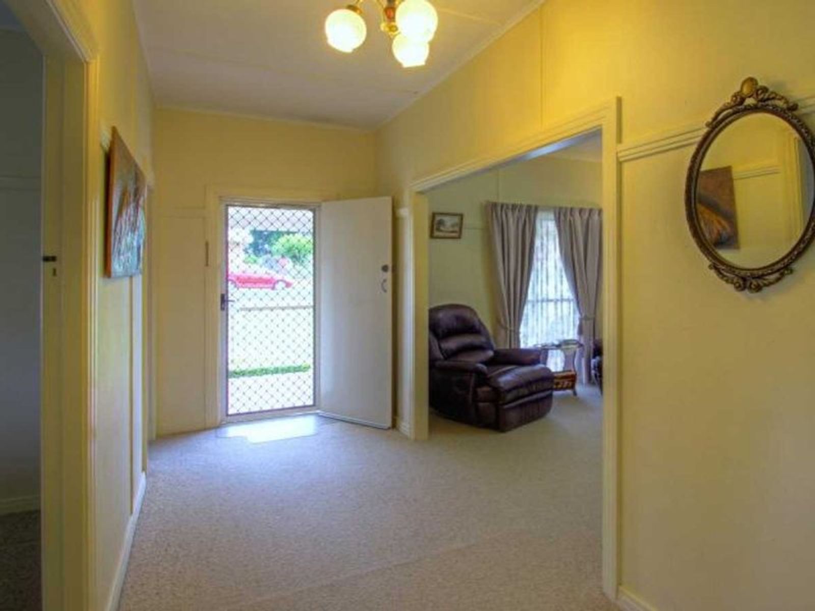 22 Bruton Street, Casino - Thumbnail 6