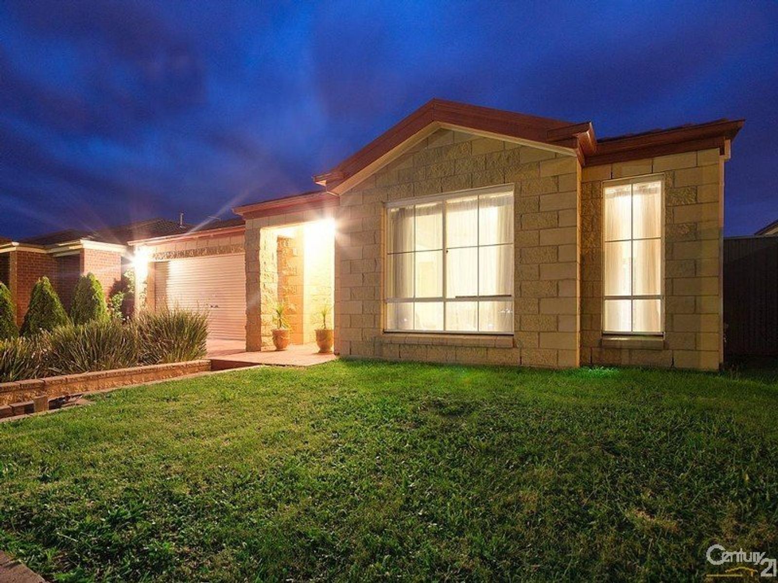 7 Bradford Drive, Cranbourne East - Thumbnail 4
