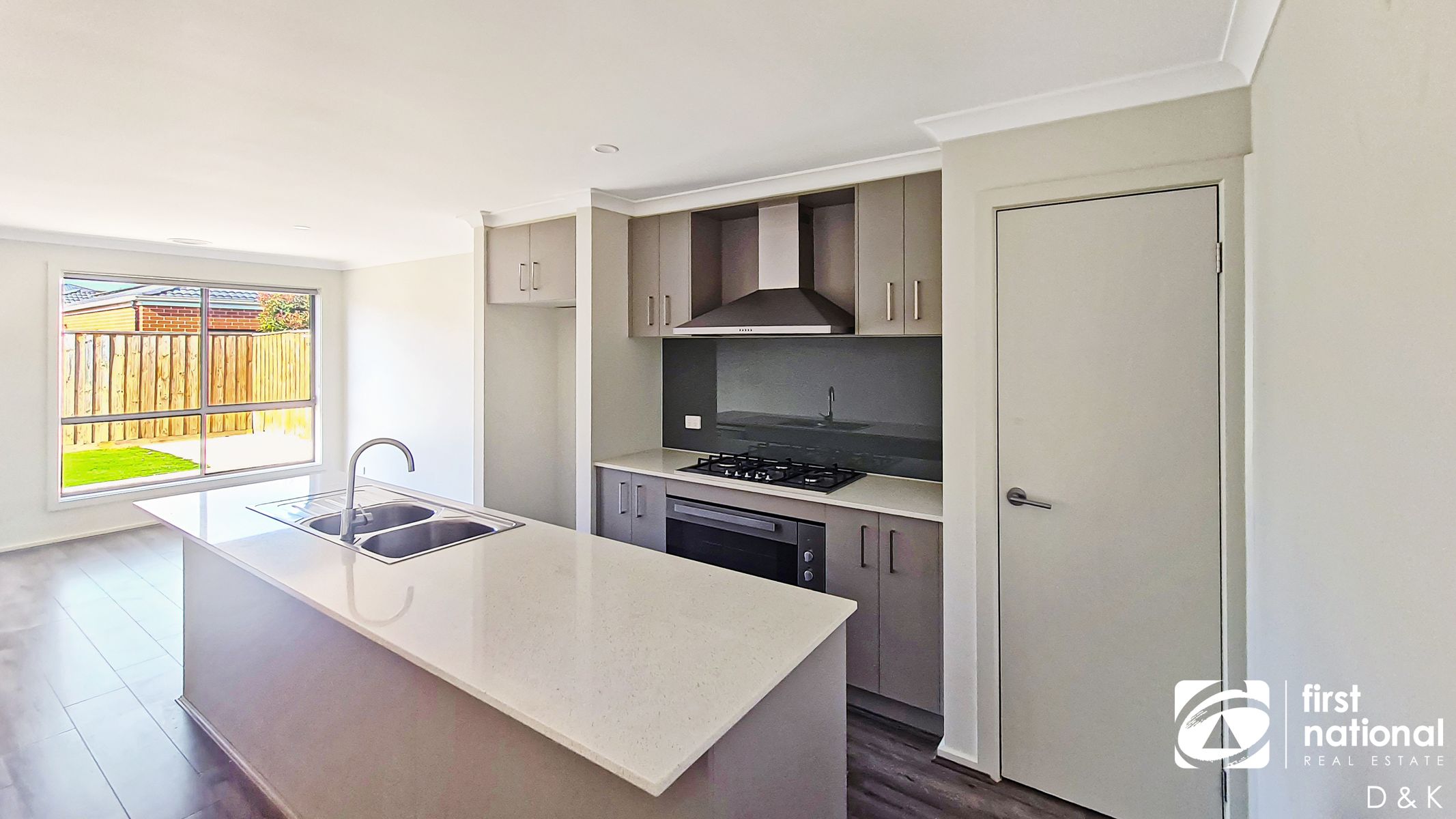 29 Nash Boulevard, Rockbank VIC 3335, Rockbank - Thumbnail 3