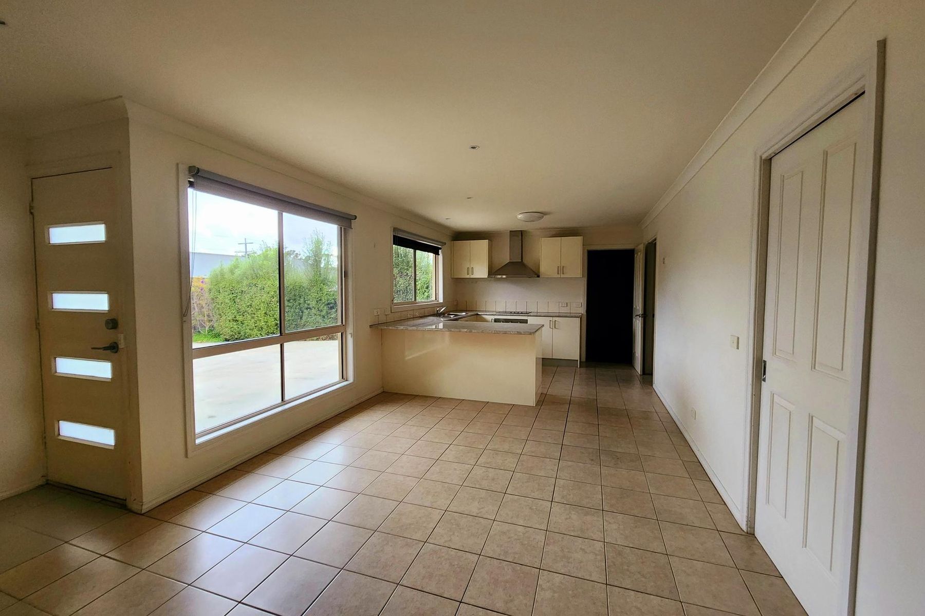 2/17 Langford Parade, Paynesville VIC 3880