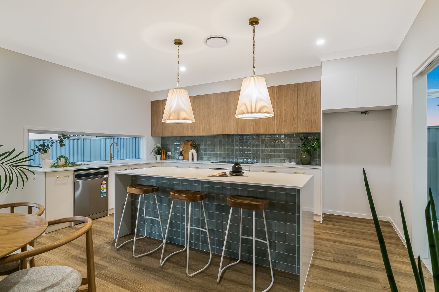 1/97 Bunker Road, Victoria Point, Victoria Point - Thumbnail 2