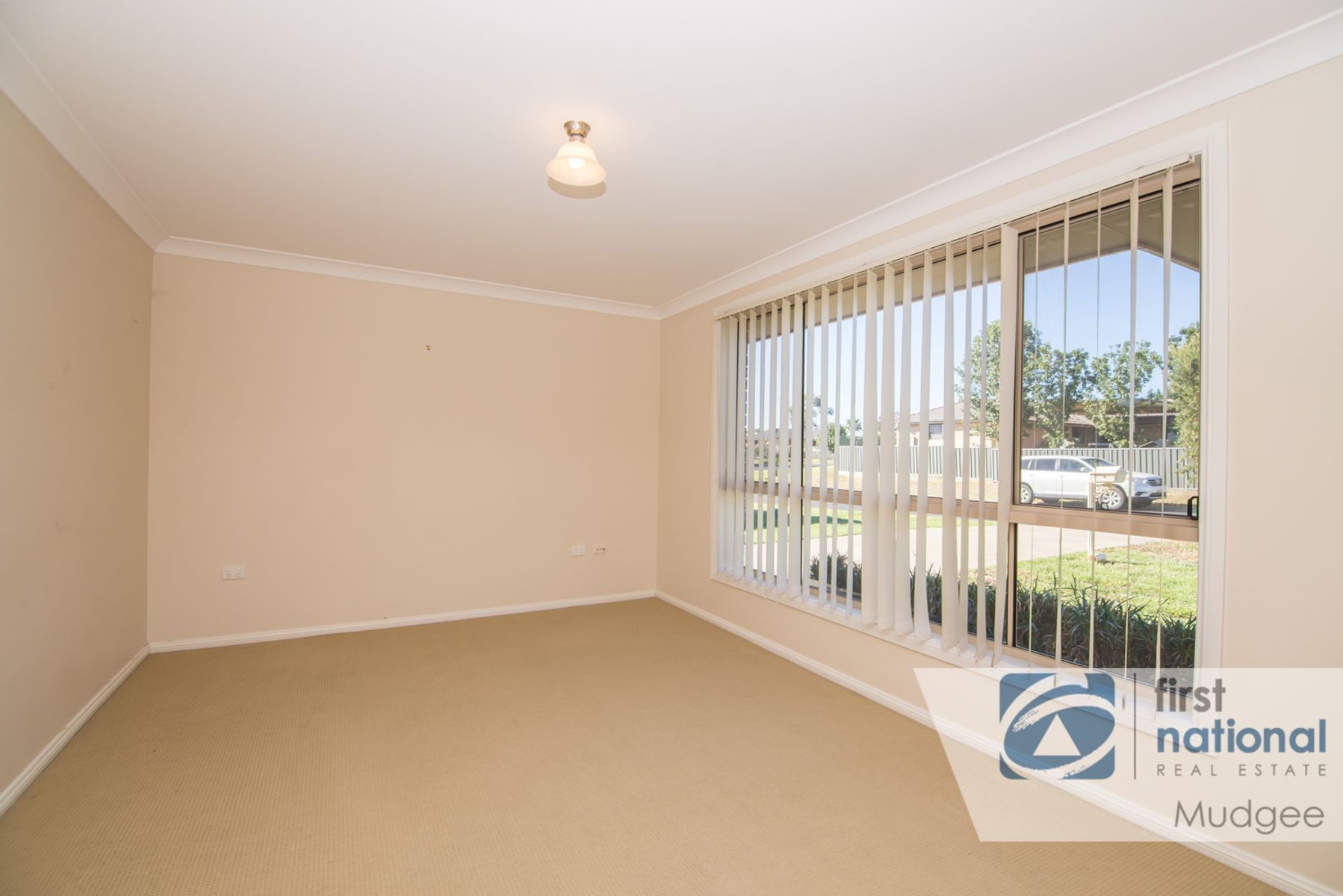 2 Hardy Crescent, Mudgee NSW 2850, Mudgee - Thumbnail 2