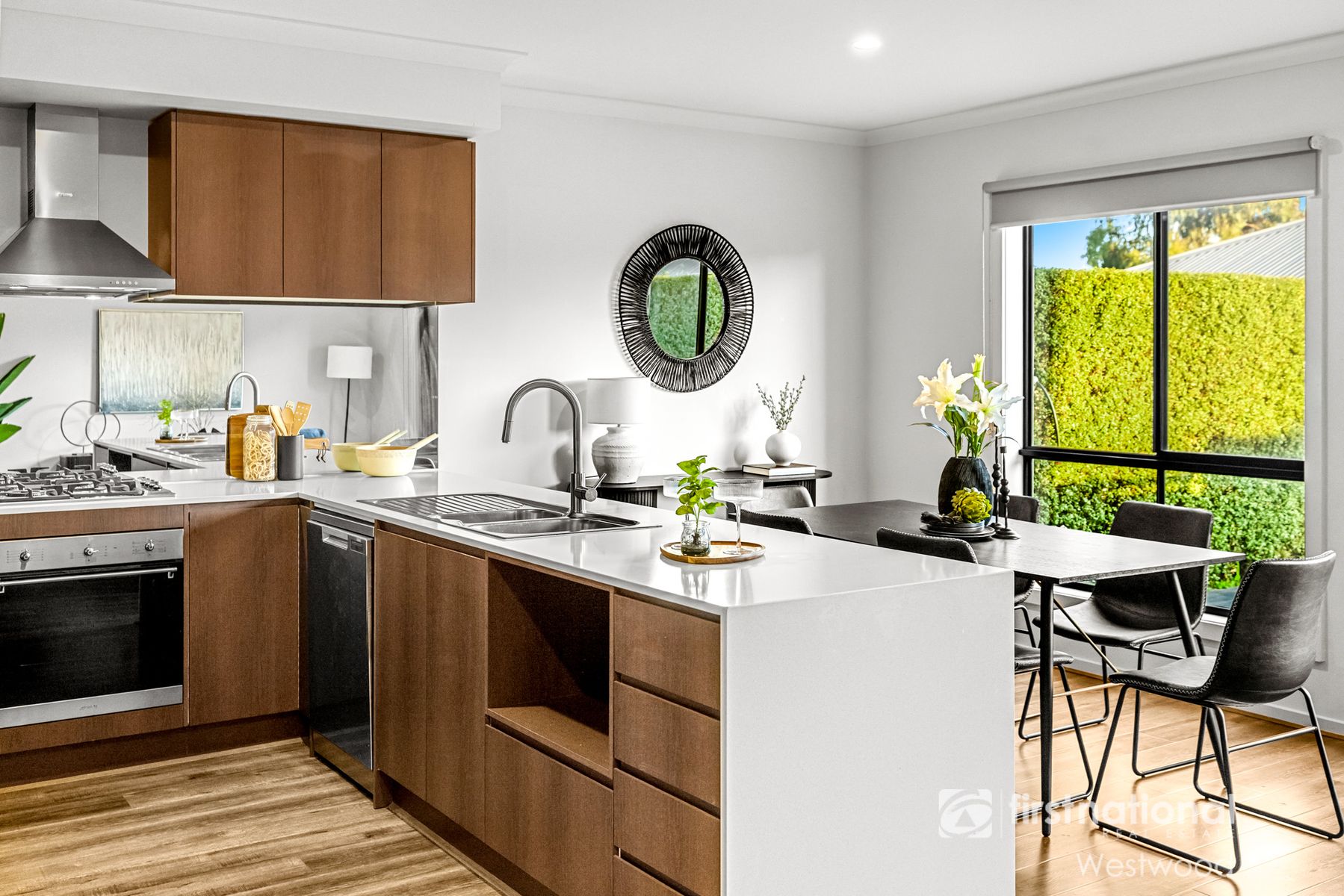 14 Bloom Street, Werribee VIC 3030, Werribee - Thumbnail 2