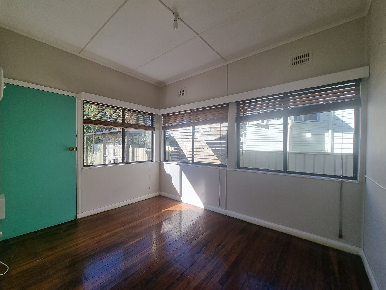 7 Hinten Crescent, Taree NSW 2430, Taree - Thumbnail 6