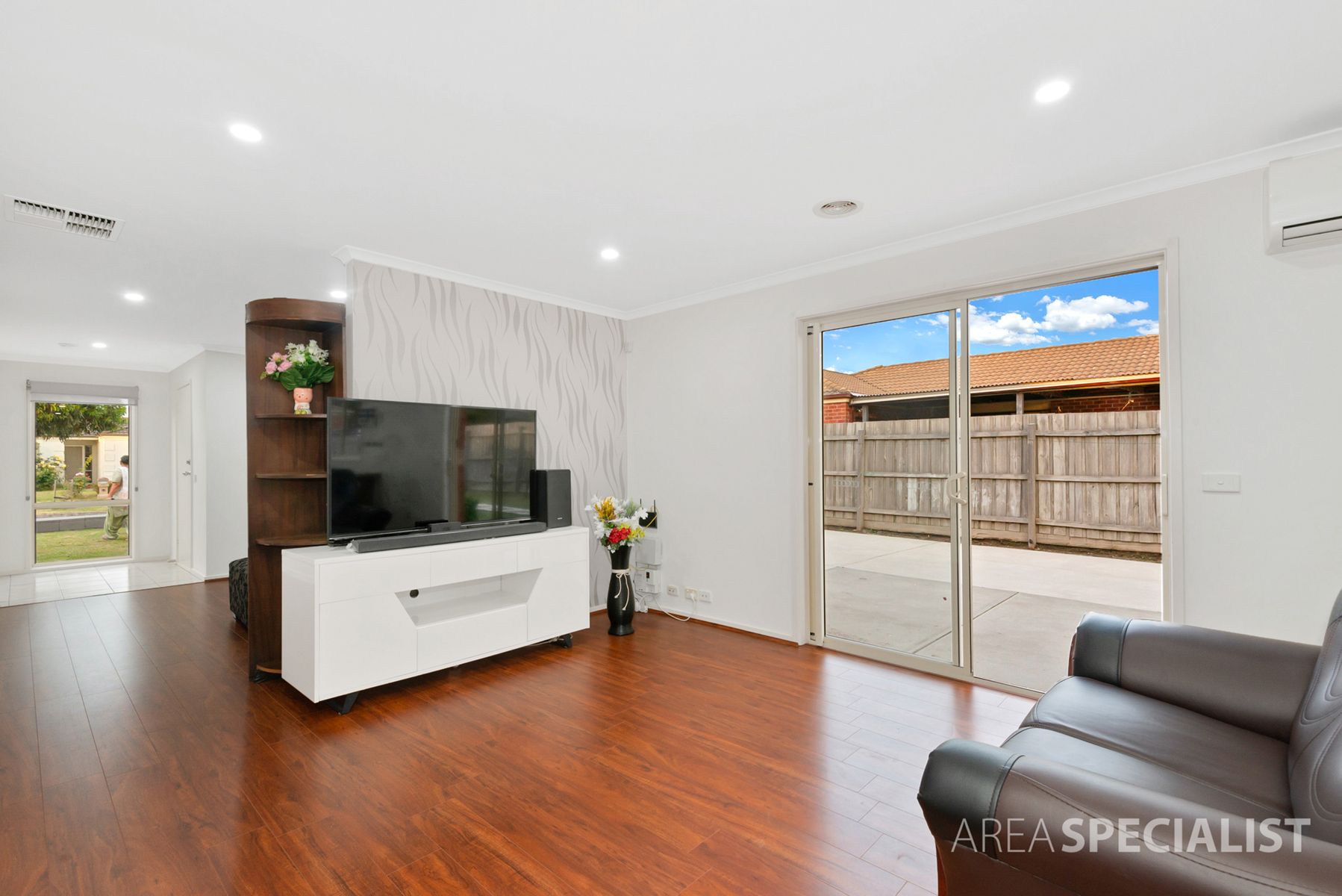 15 Kulkami Way, Cranbourne West, VIC 3977, Cranbourne West - Thumbnail 3