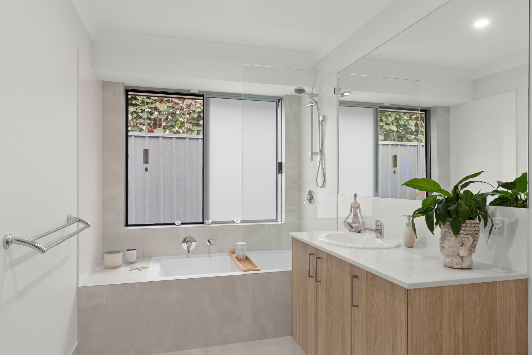304C Warwick Road, Warwick, Warwick - Thumbnail 5