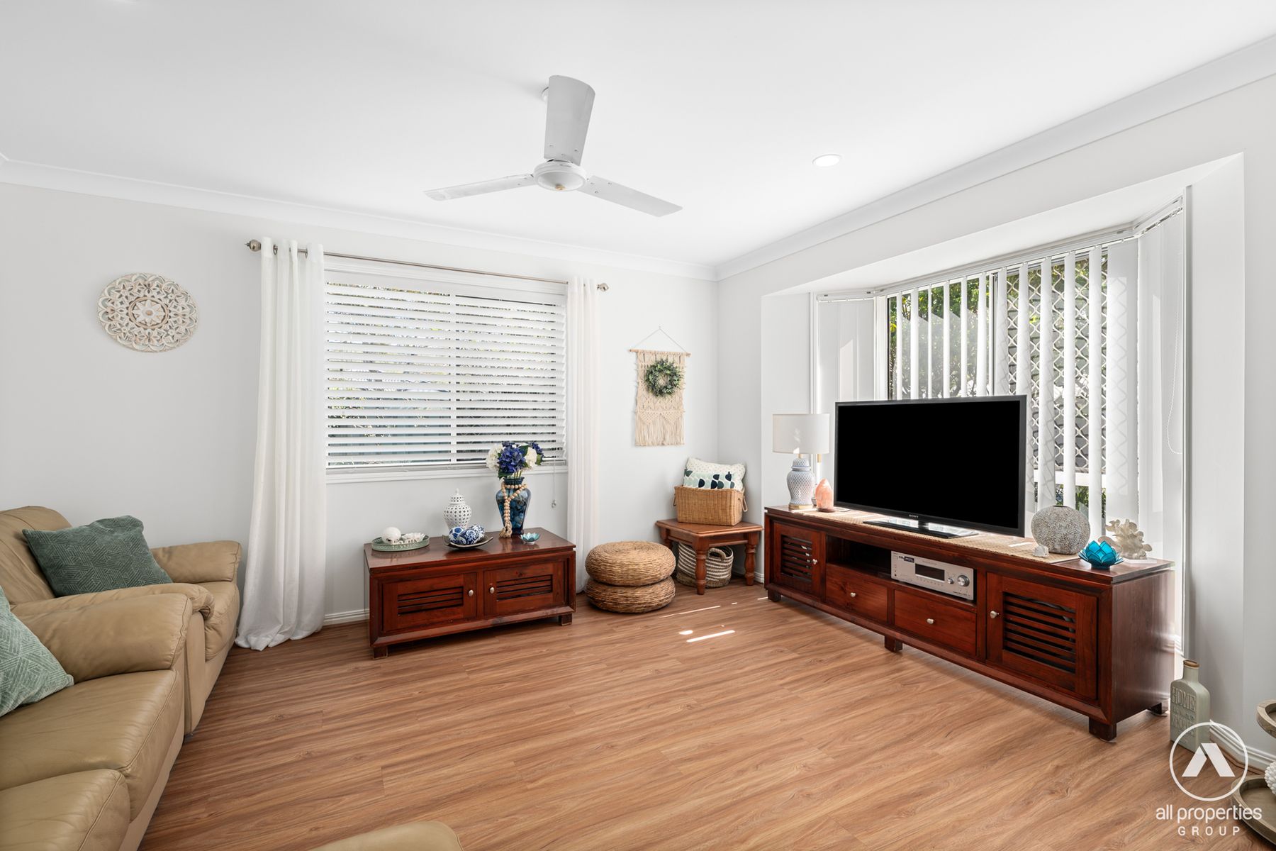 57 Carolina Parade, Forest Lake QLD 4078, Forest Lake - Thumbnail 2