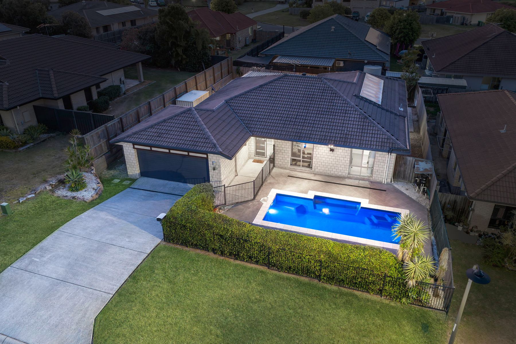 35 Creekside Crescent, Flagstone QLD 4280