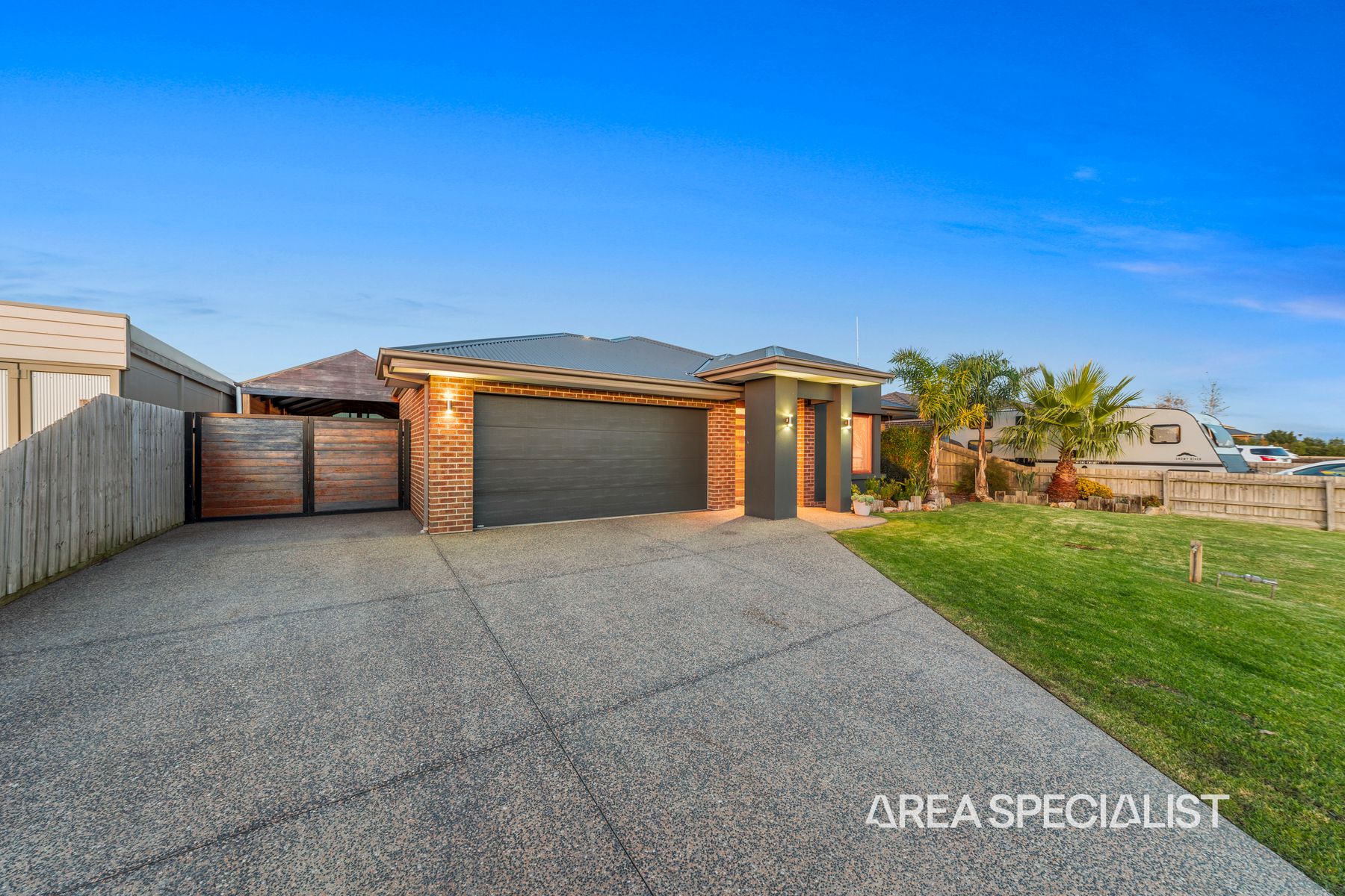6 Silver Way, Koo Wee Rup, VIC 3981, Koo Wee Rup - Thumbnail 3