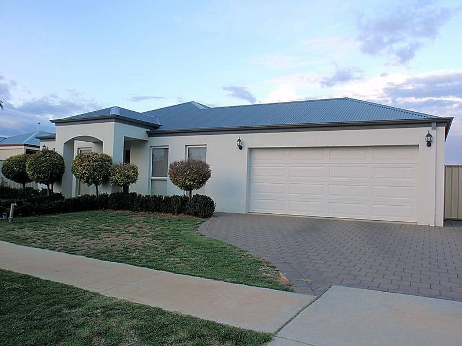 22 James Cook Drive, Mildura - Thumbnail 2