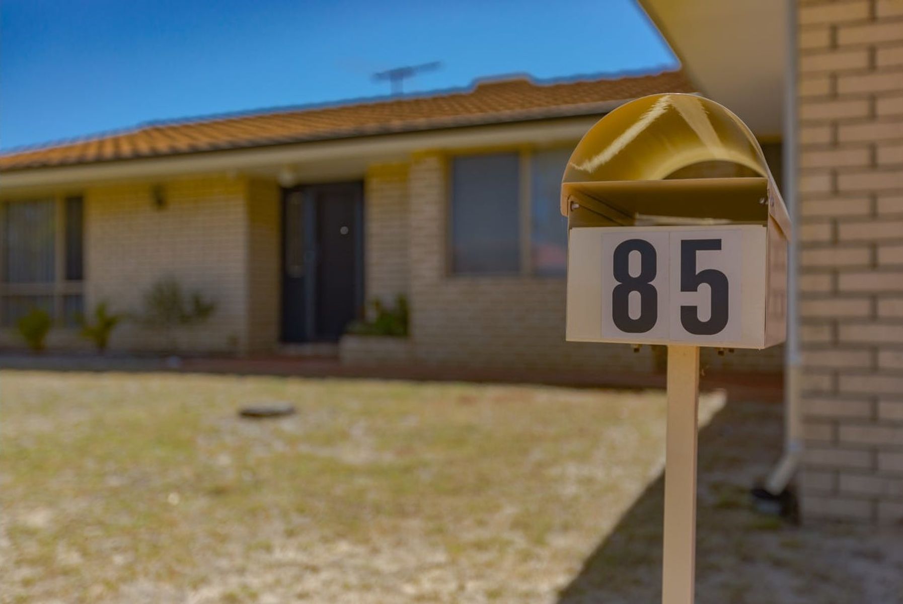 85 Harpenden Street, Huntingdale WA 6110, Huntingdale - Thumbnail 2
