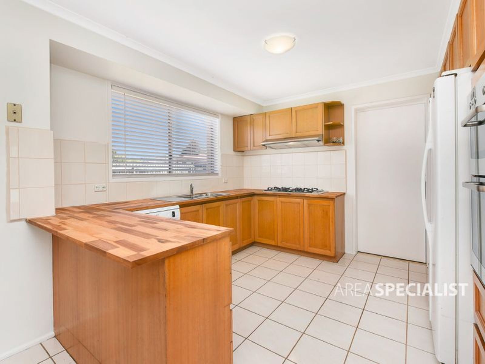 102 Waverley Park Drive, Cranbourne North, VIC 3977, Cranbourne North - Thumbnail 7