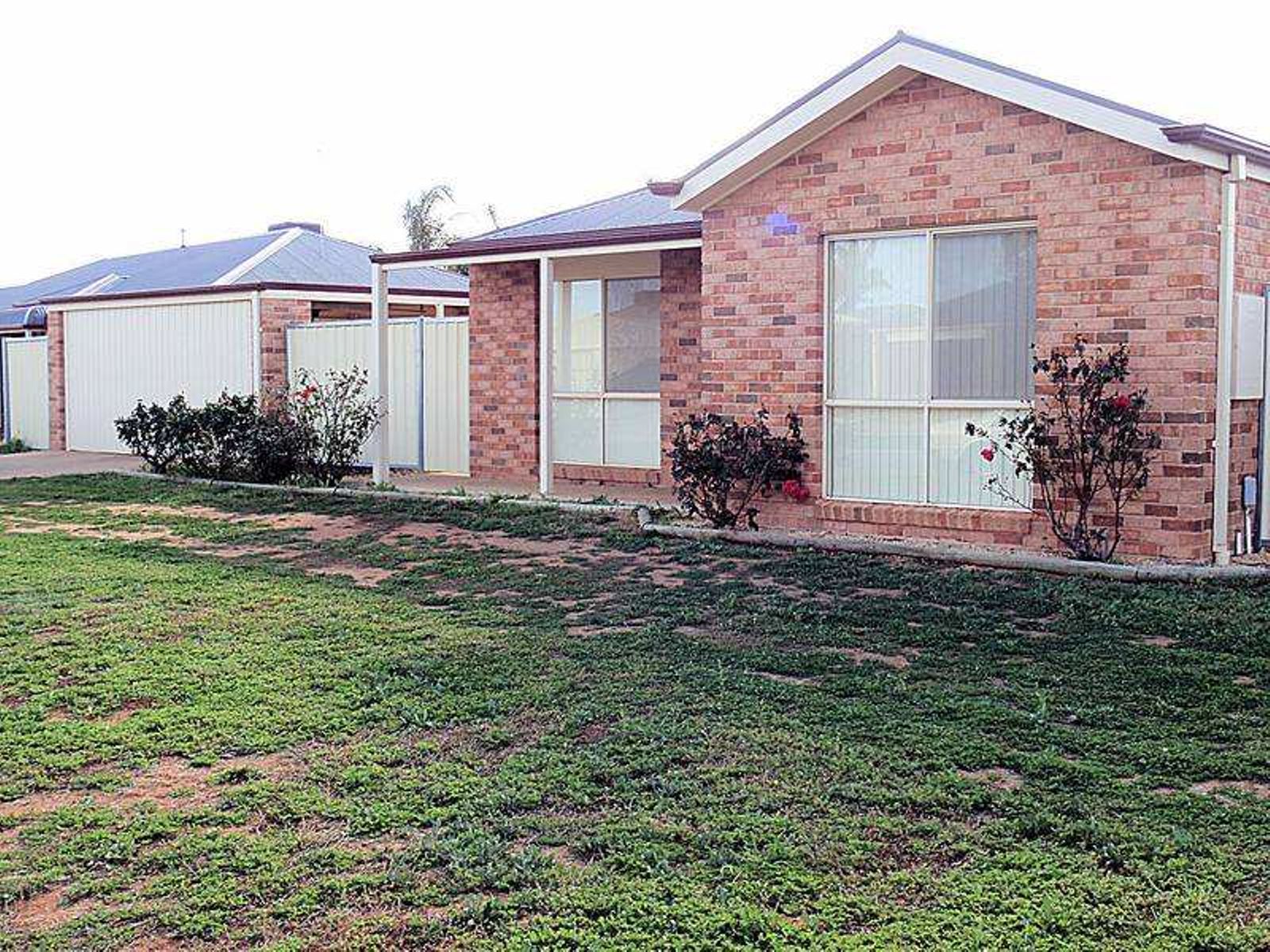 3 Lavender Court