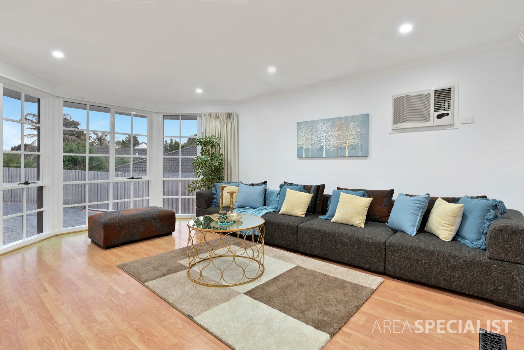 2 Waruka Close, Endeavour Hills, VIC 3802, Endeavour Hills - Thumbnail 2