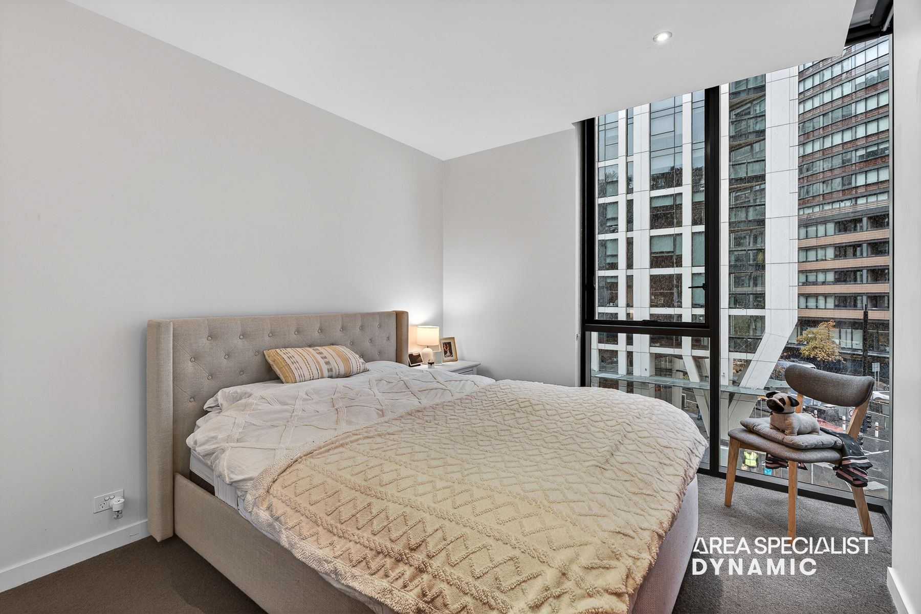 2E/9 Waterside Place, Docklands, Docklands - Thumbnail 8