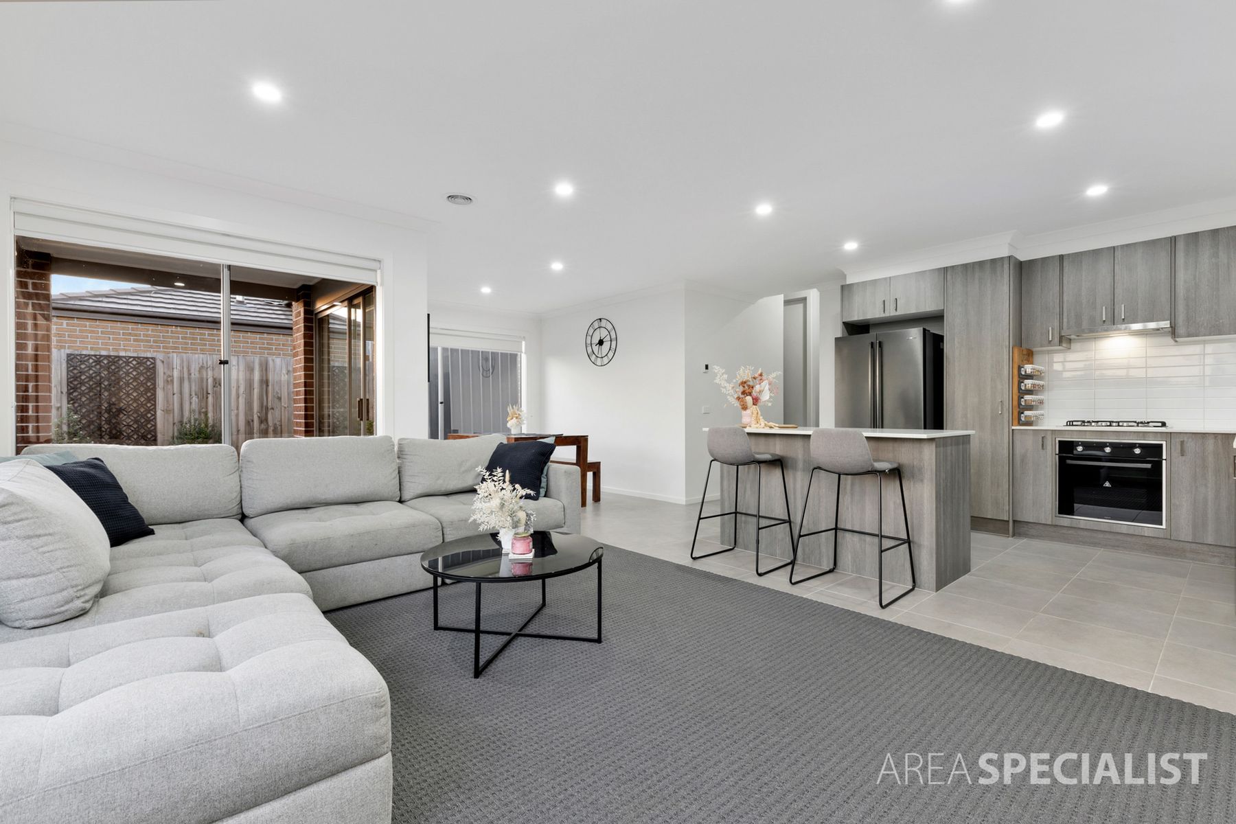 62 Mulcahy Road, Pakenham, VIC 3810, Pakenham - Thumbnail 3
