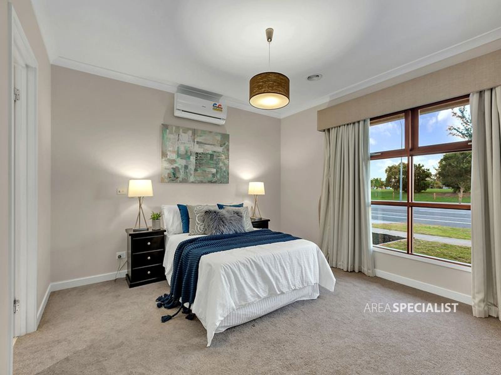 10 Bacchus Road, Cranbourne West, VIC 3977, Cranbourne West - Thumbnail 6