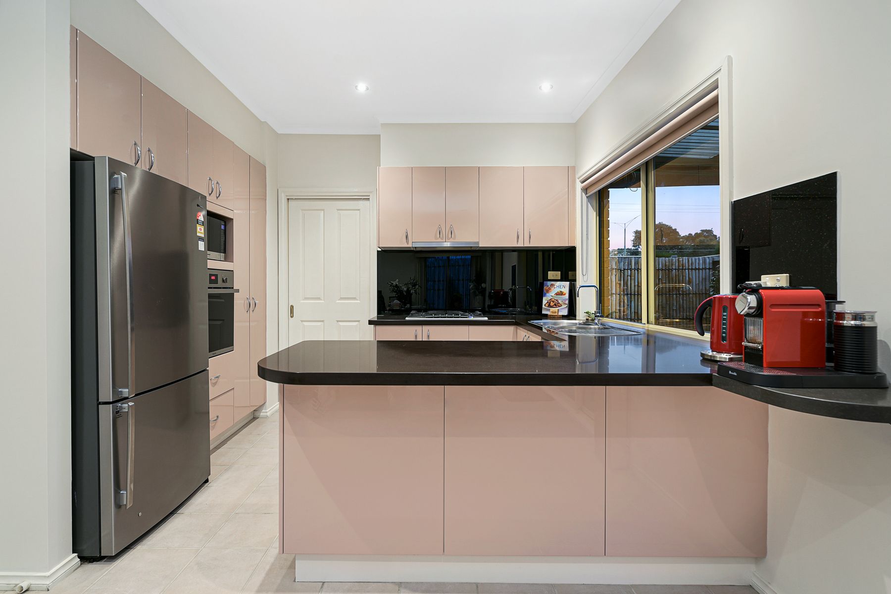 13 Marinique Drive, Aspendale Gardens, VIC 3195, Aspendale Gardens - Thumbnail 5