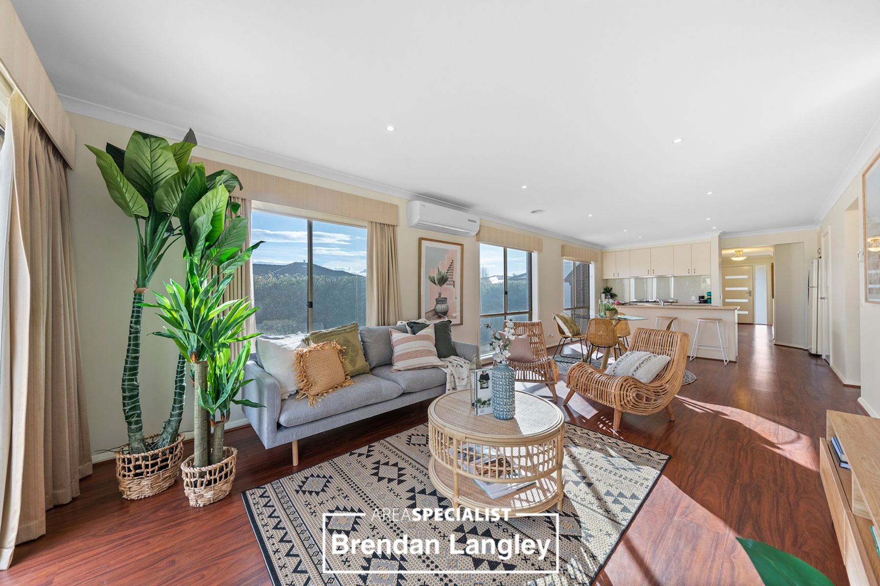 13 Hamish Avenue, Pakenham, VIC 3810, Pakenham - Thumbnail 4