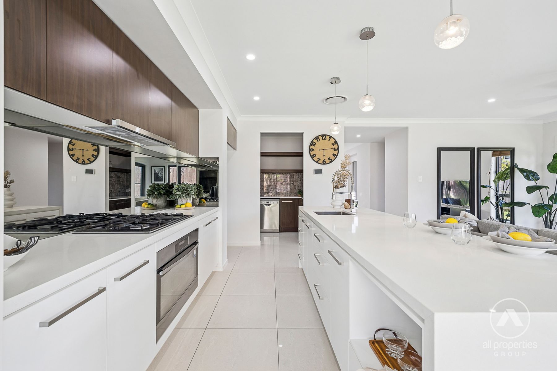 18 Jacaranda Crescent, Drewvale QLD 4116, Drewvale - Thumbnail 2
